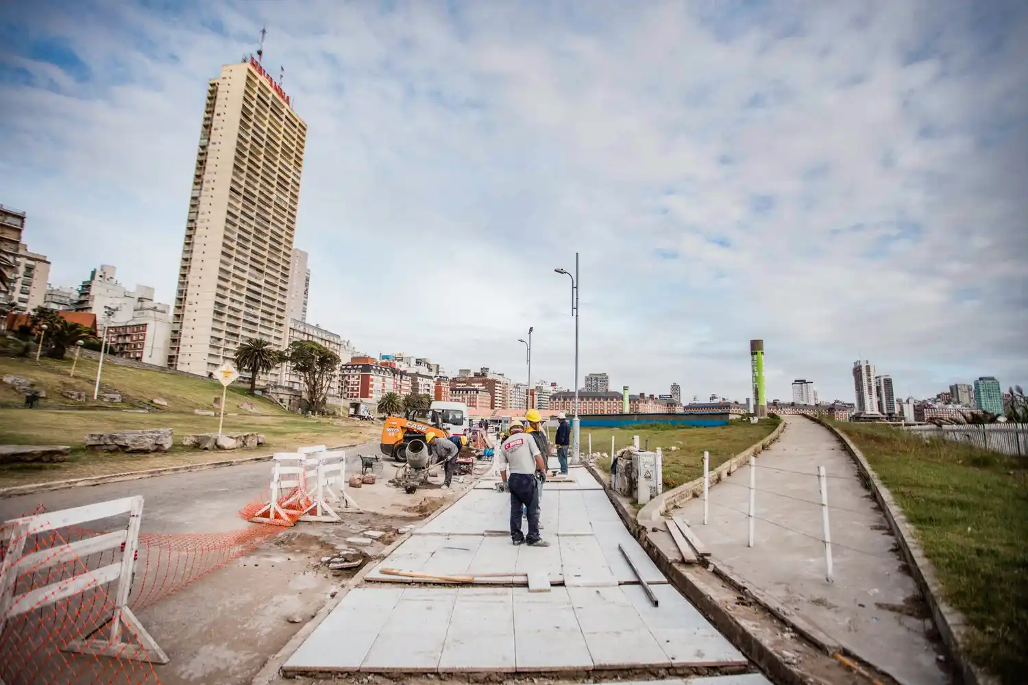 El objetivo de esta intervención es generar un circuito costanero accesible y continuo.