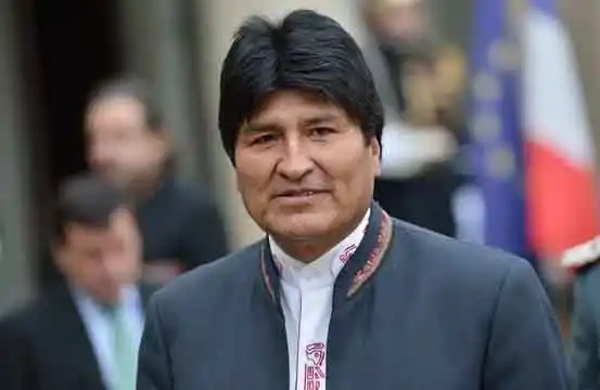 Citan para el jueves a Evo Morales en causa por el supuesto abuso de una adolescente
