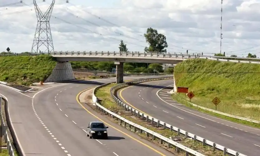 Nación lanza licitación para privatizar nuevos tramos de autopistas y rutas