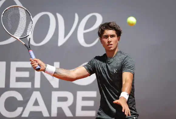 Francisco Comesaña pasó al cuadro principal en Italia