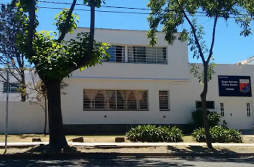 Hackers vaciaron una cuenta bancaria del colegio Divino Rostro con $ 8.000.000