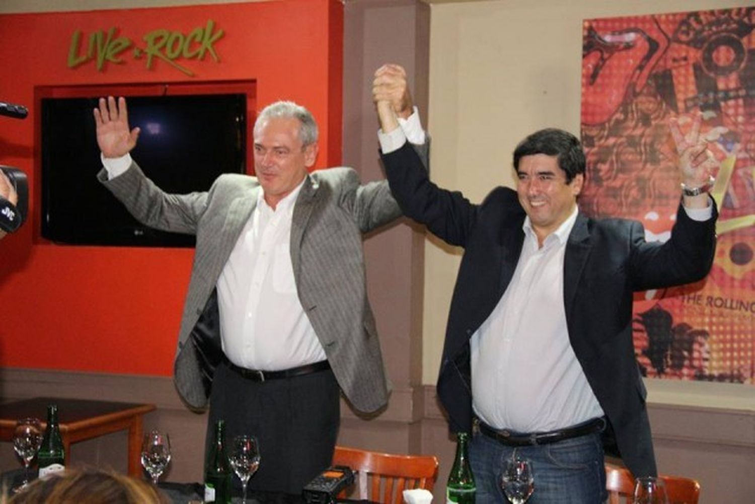 Benedetti bajó su precandidatura a gobernador 