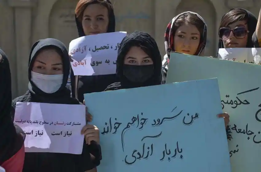 El drama de las mujeres y las niñas en Afganistán