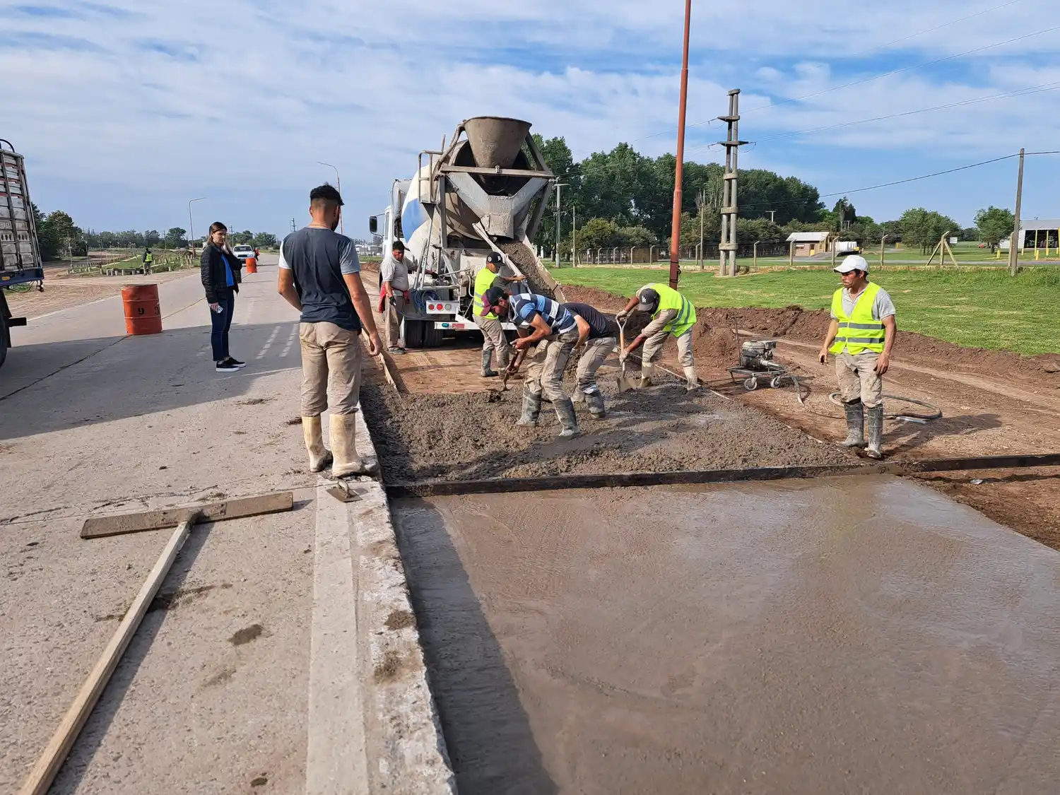 El intendente Norberto Gizzi destacó la importancia de estas intervenciones. Foto: MVC