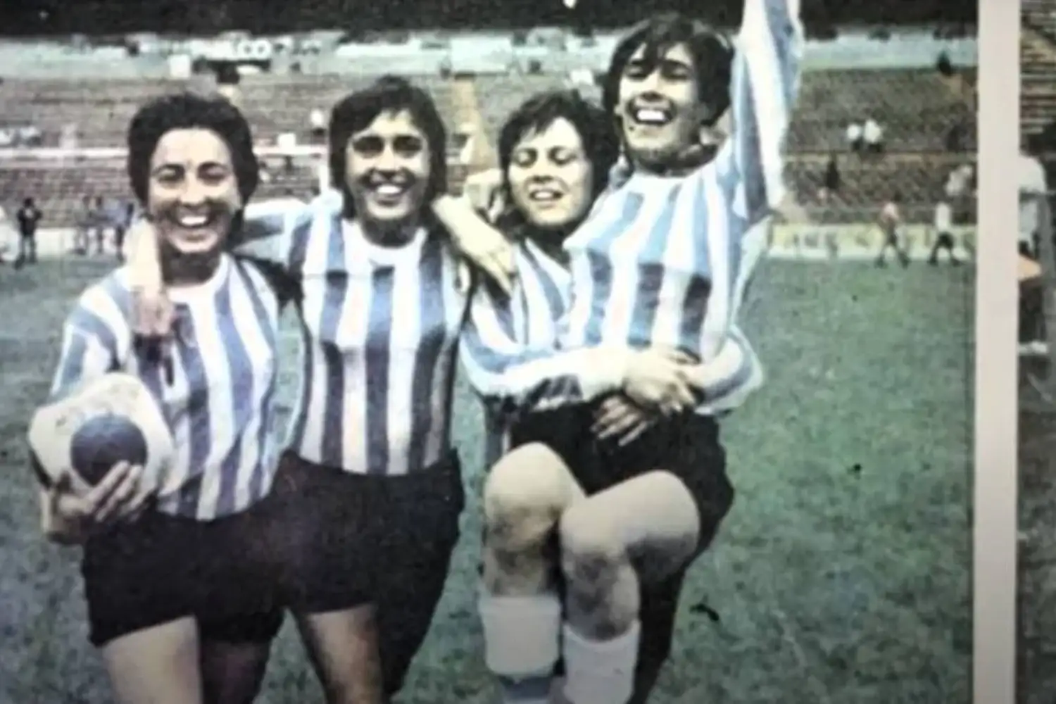 El Cineclub Noble continúa su ciclo dedicado al fútbol con la proyección de México '71