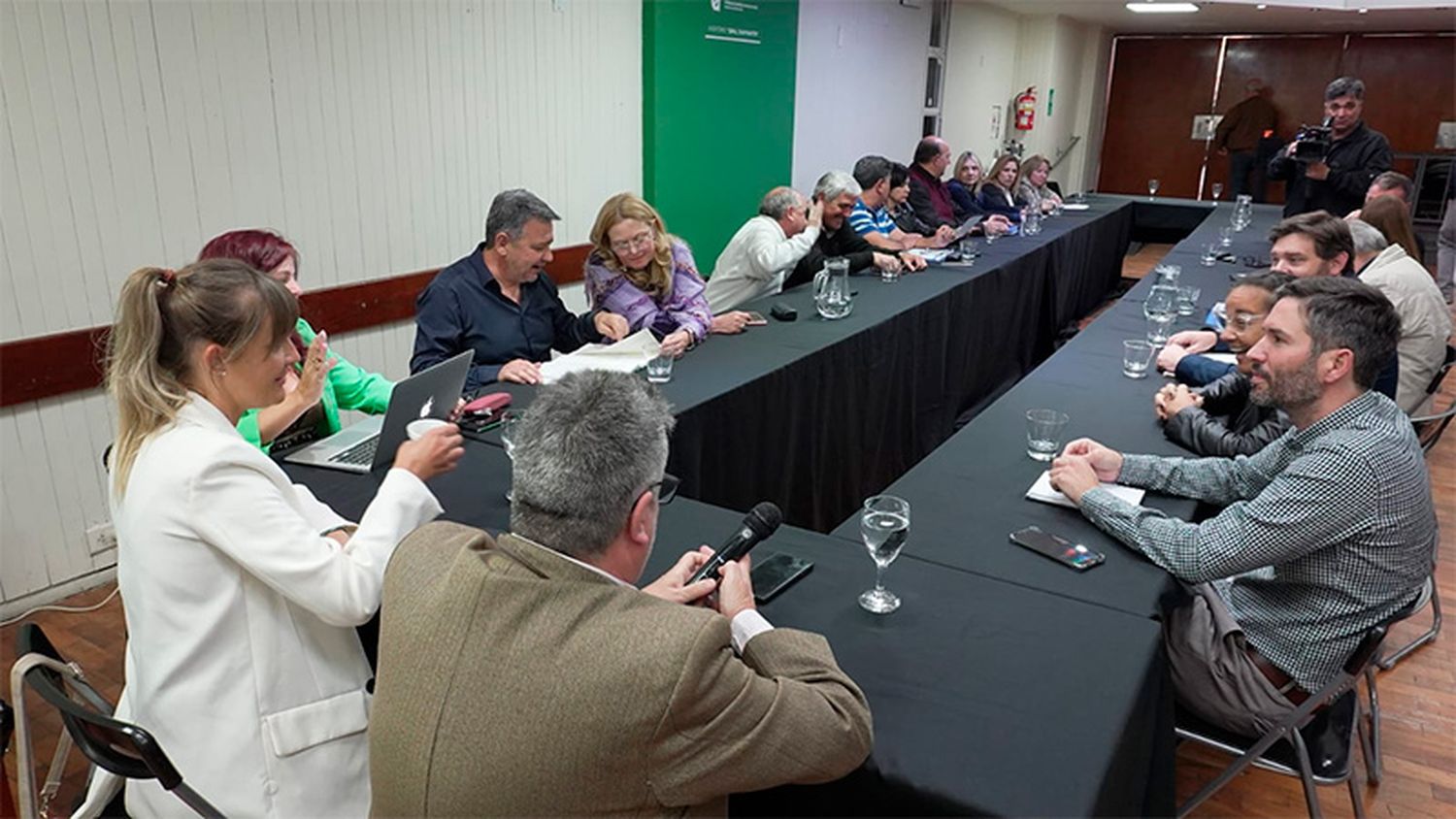 El gobierno reabrió la paritaria docente: Buscan “punto de acuerdo”