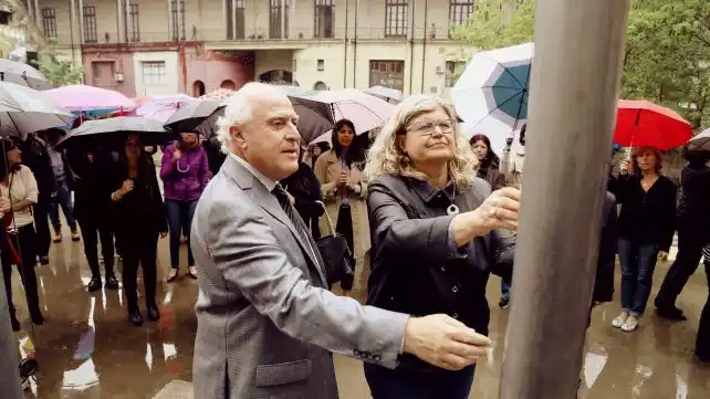 Santa Fe: Bronca docente por la decisión de Lifschitz de suspender el concurso de titularizaciones