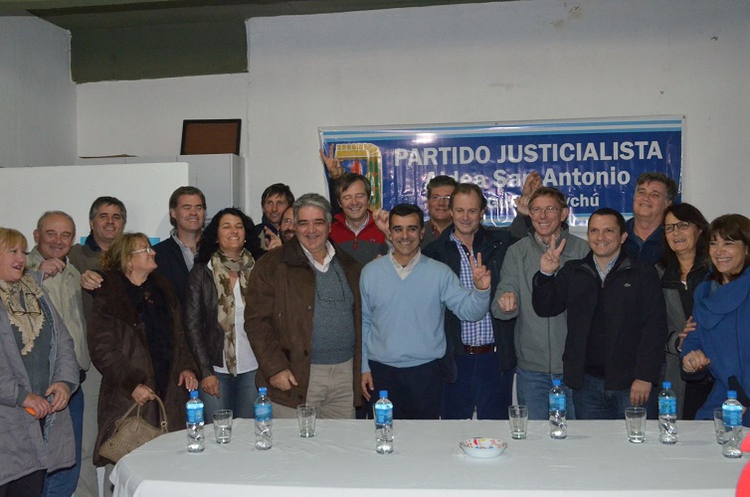 Las Juntas de Gobierno ratificaron su respaldo a la fórmula del FpV