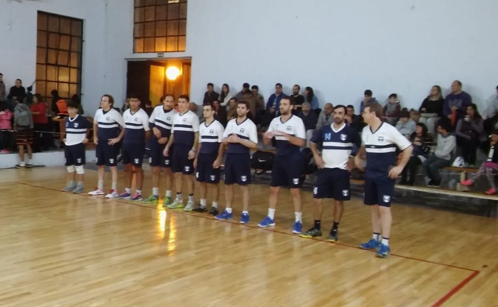 Pescadores sumó un triunfo y una derrota en la Liga Provincial