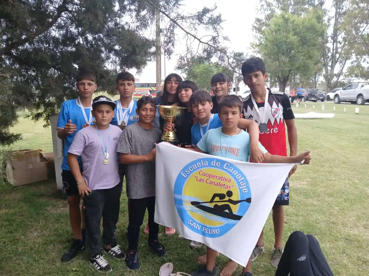 Las Canletas se quedo´con el trofeo en la categoría infantil.