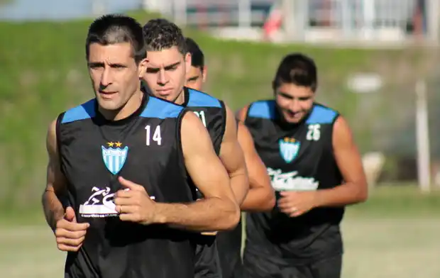 Juventud Unida prepara las valijas 