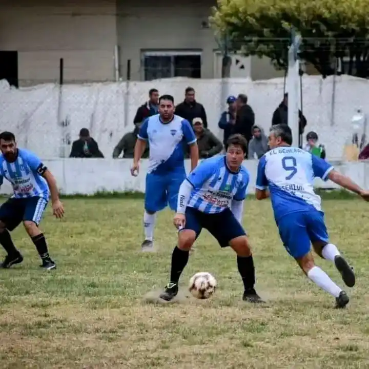 Fútbol senior: Este lunes se disputó la tercera fecha