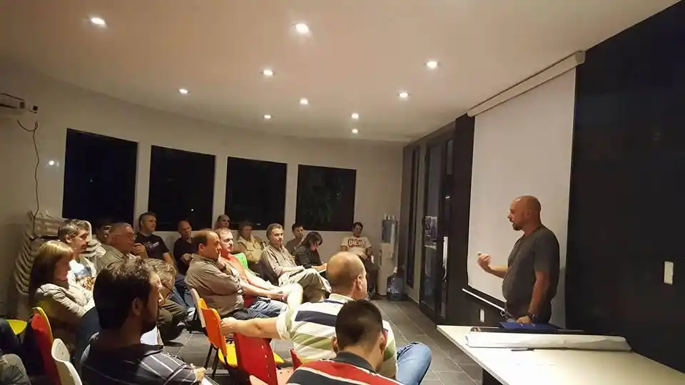 Se definieron las fechas para los cursos de Timonel