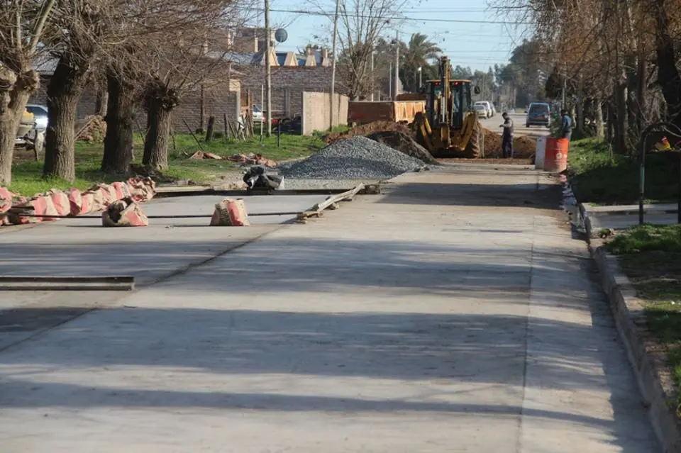 Avanzan las tareas de pavimentación en Lobería