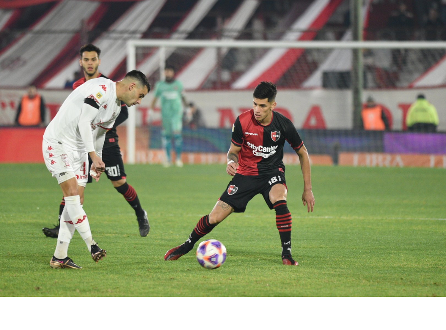 Huracán empató con Newell's en el Ducó