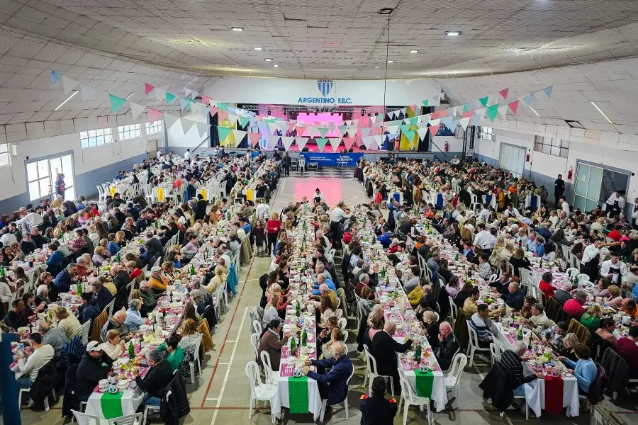 Éxito total: Humberto Primo celebró la 33° Fiesta Provincial de la Bagna Cauda