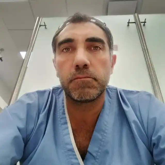 Dr. Andrés Irigoyen-