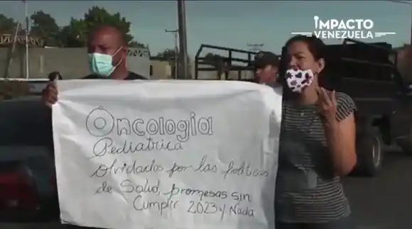 MUERTE DE NIÑO CON CÁNCER genera protestas en Barcelona