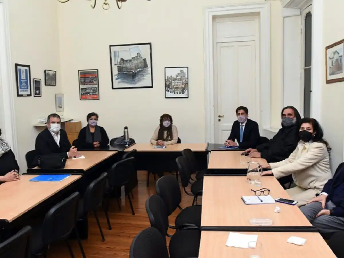 El Gobierno nacional convocó a paritarias a los docentes para el próximo 9 de agosto