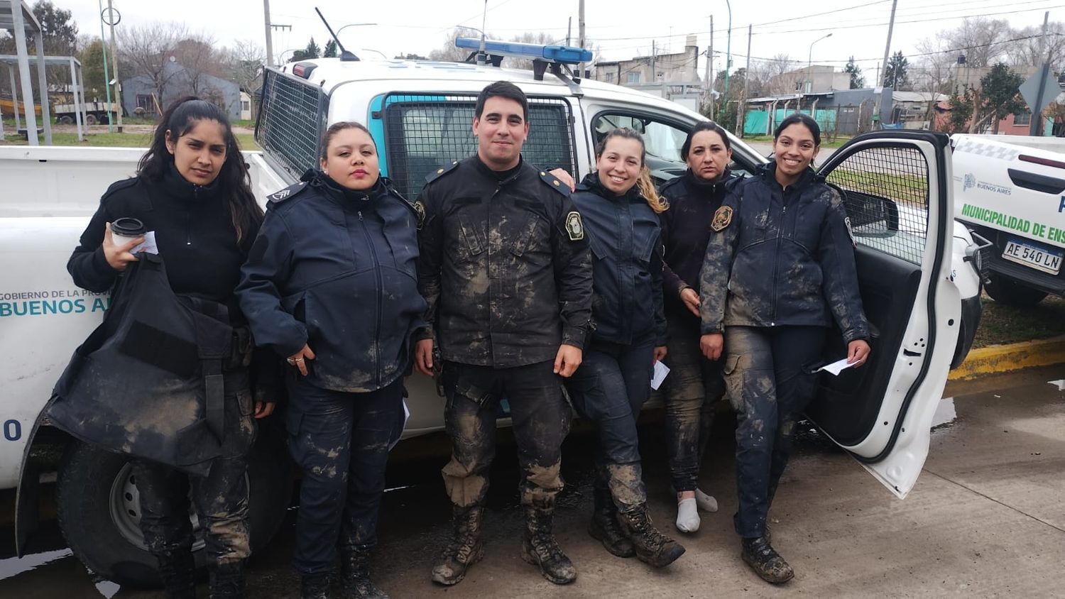 Los policías que rescataron a los chicos