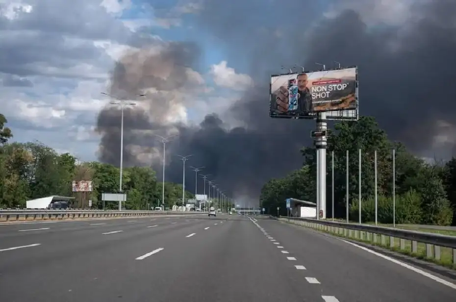 Devastador ataque cerca de Kyiv.