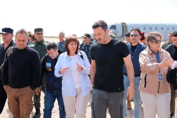 El Gobierno le envió 10 mil millones de pesos a Bahía Blanca para los damnificados del trágico temporal
