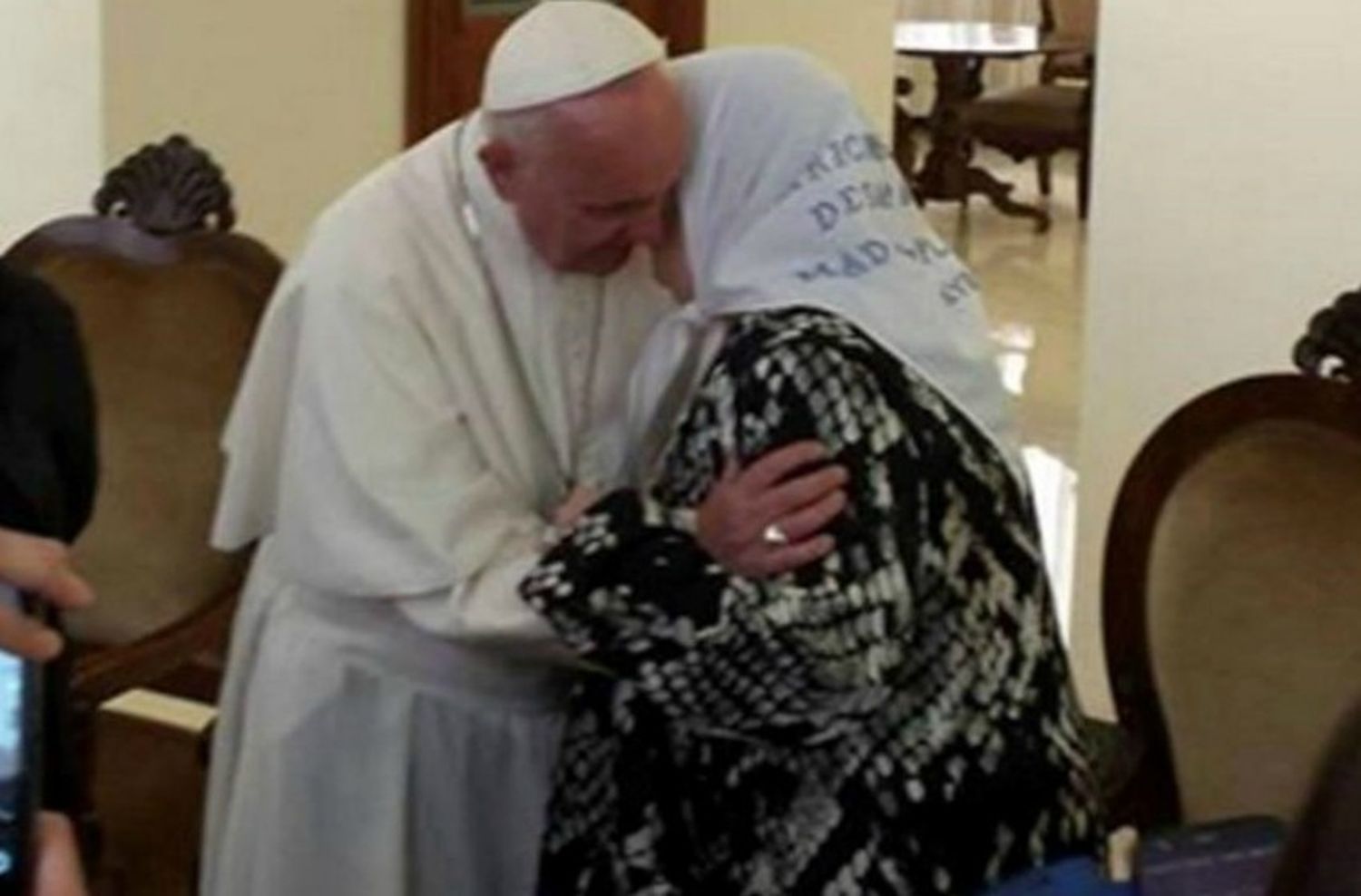 Las cenizas de Hebe de Bonafini serán enterradas en la Plaza de Mayo