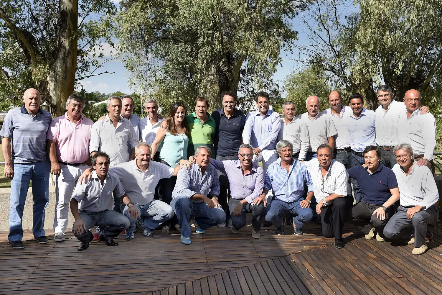 Massa reunió a 20 intendentes bonaerenses para manifestar apoyo al #18F