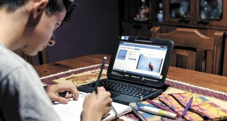 El Gobierno municipal designó a una docente para dar “apoyo virtual” mientras dure la cuarentena