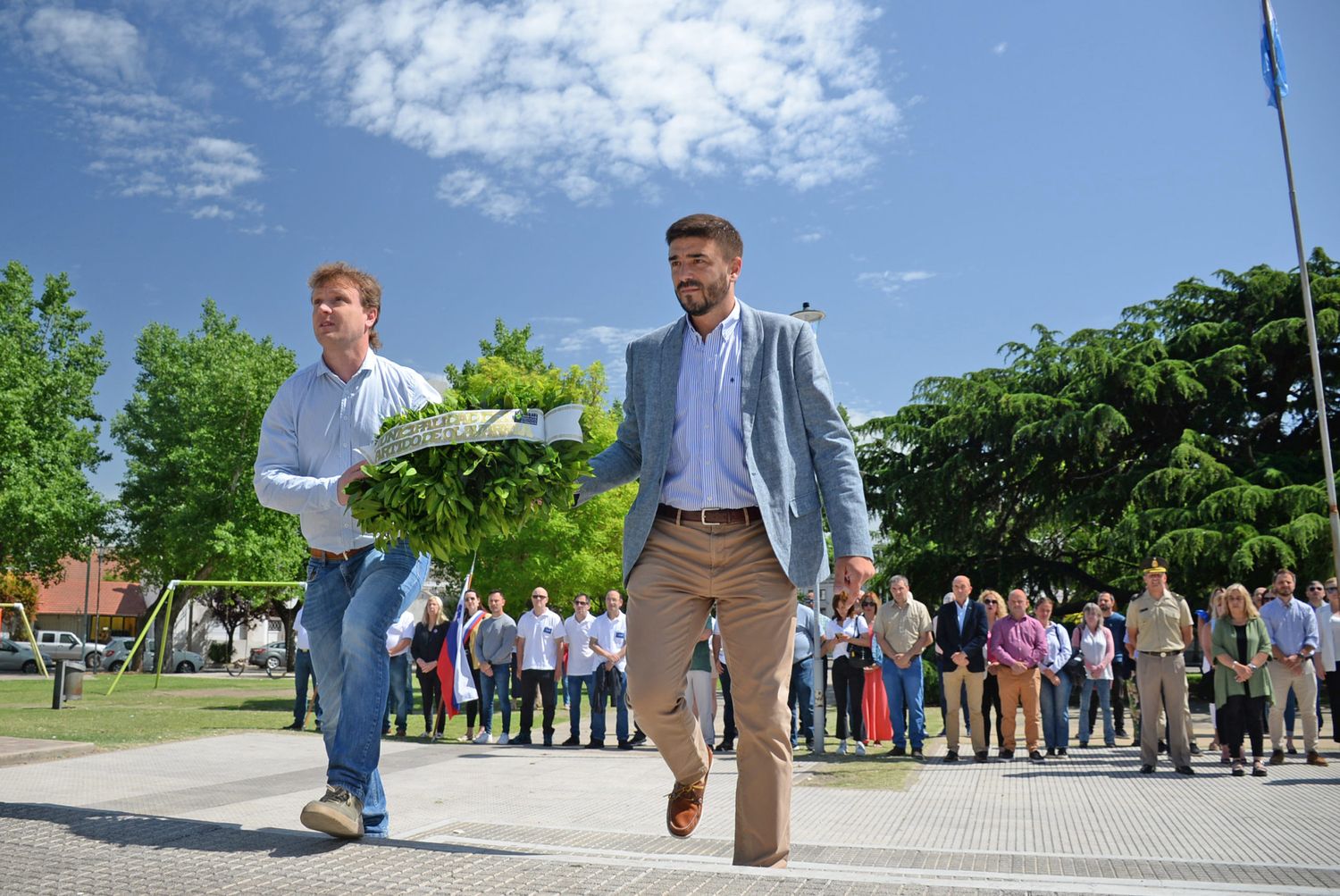 Festejo sin grieta: El intendente saliente de JxC y el entrante de UxP celebraron juntos el aniversario de Olavarría