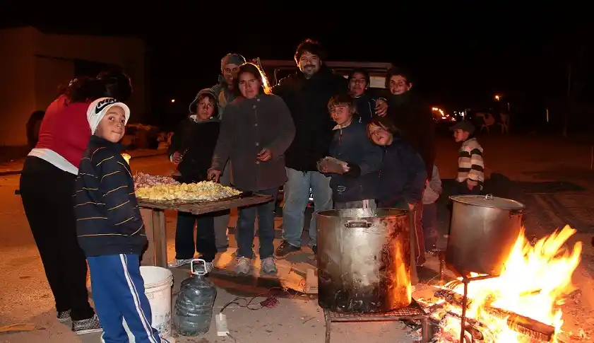 Vecinos del Barrio Franco realizarán ollas populares 