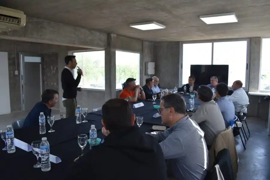 Reunión en el Autódromo 