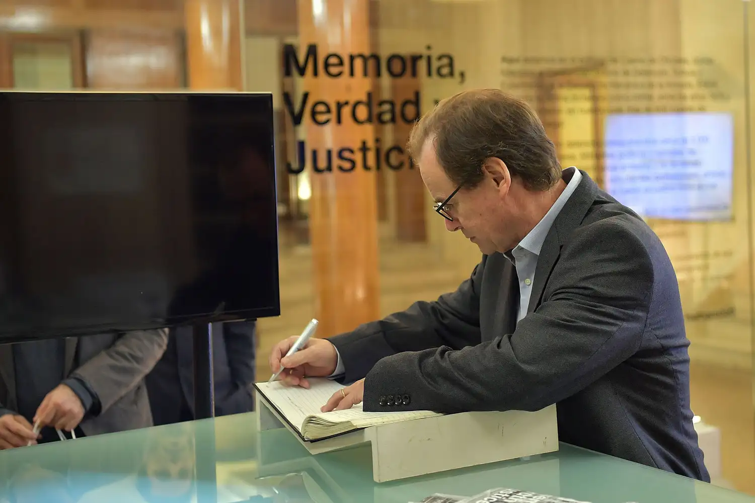 El gobernador promulgó la ley que crea el Comité Provincial de Prevención de la Tortura