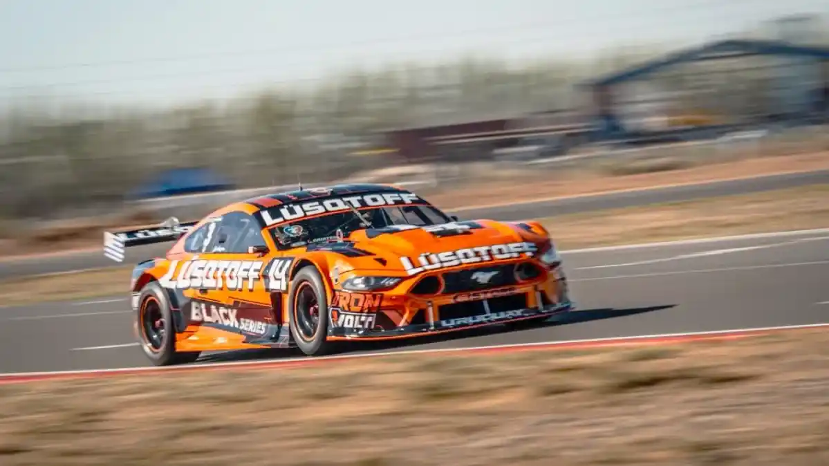 Mauricio Lambiris heredó la pole del TC en Concepción del Uruguay