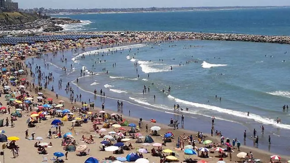 Pronóstico del tiempo en Mar del Plata: "fin de semana cálido, con nubosidad variable y bajo riesgo de lluvias"