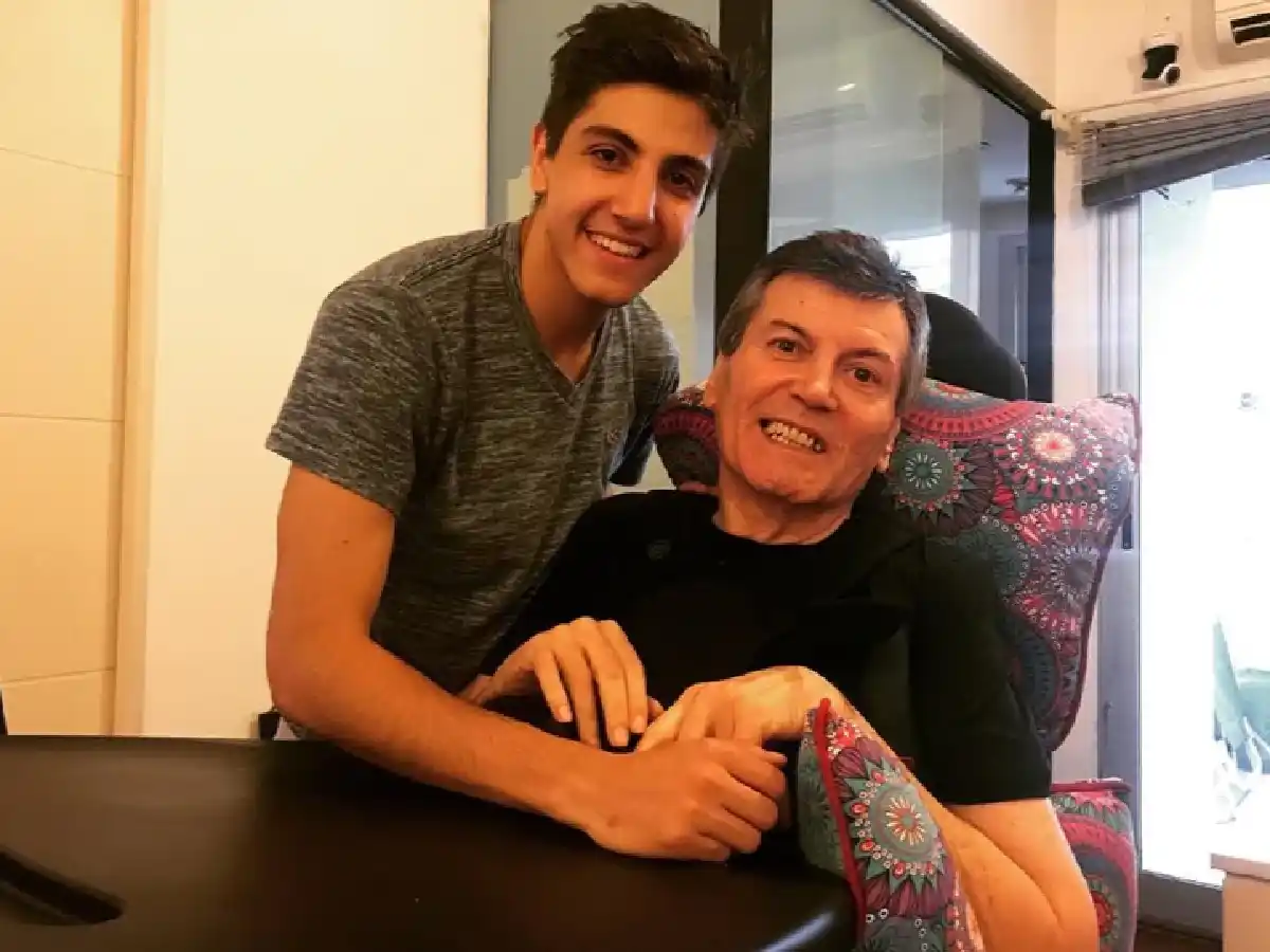 Parte médico de Carlín Calvo: “Presenta sangrado urinario y un cuadro de sepsis severa”