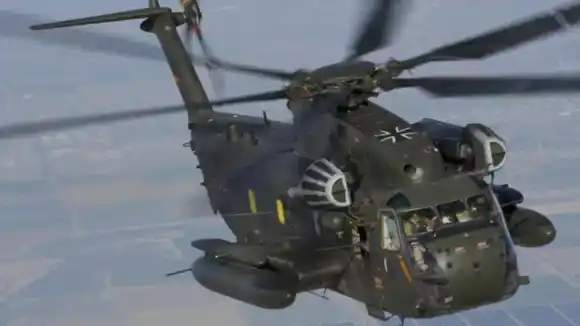 Argentina evalúa comprar potentes helicópteros alemanes CH-53G para reforzar su flota militar