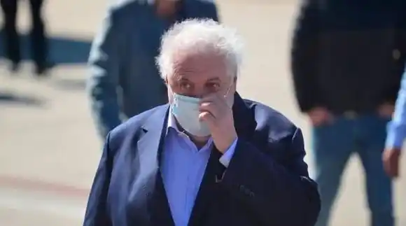 Escándalo Vacunatorio Vip en el ministerio de Salud: El presidente pidió la renuncia a Ginés González García