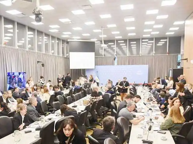 Presupuesto 2026: la oposición logró que se dictamine,
pero LLA se quedó con el despacho de mayoría