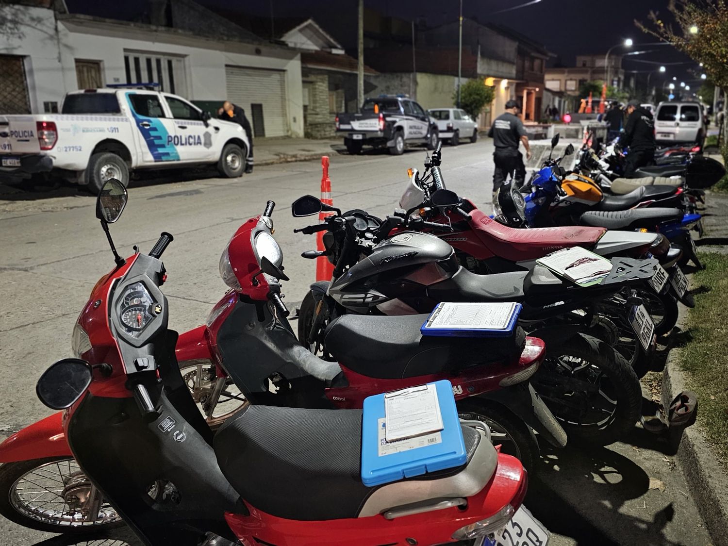 Las situaciones vinculadas a cuidacoches, limpiavidrios o desórdenes en la vía pública pueden reportarse durante las 24 horas a 2233406177