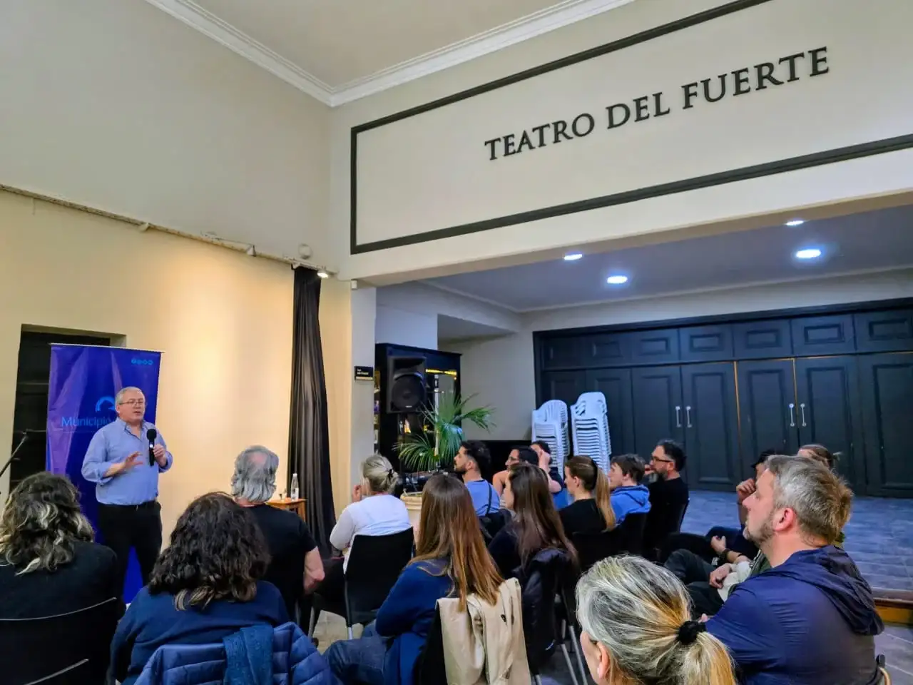 desfibrilador Teatro del Fuerte - 2