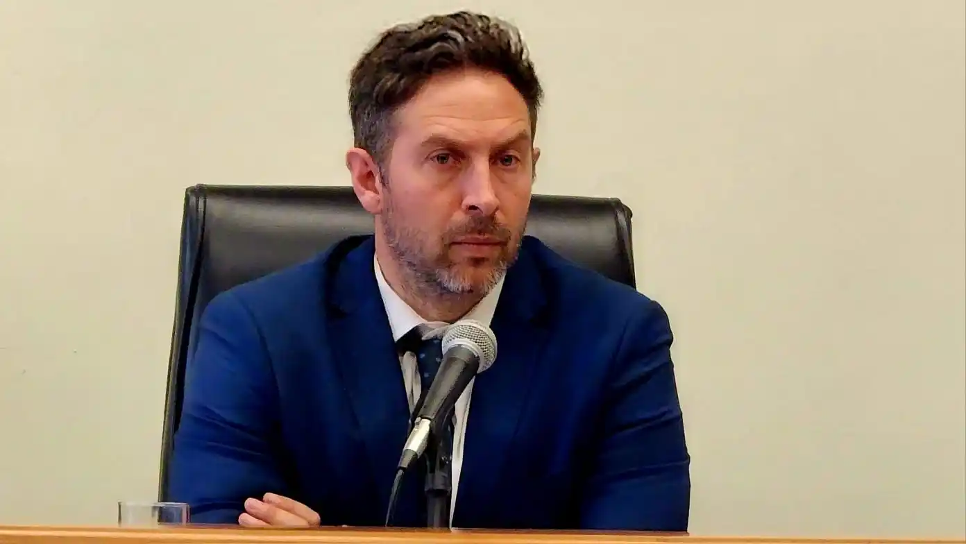 En un juicio acordado entre las partes, el juez Martín Viceconte -foto- resolvió la pena para un reincidente.