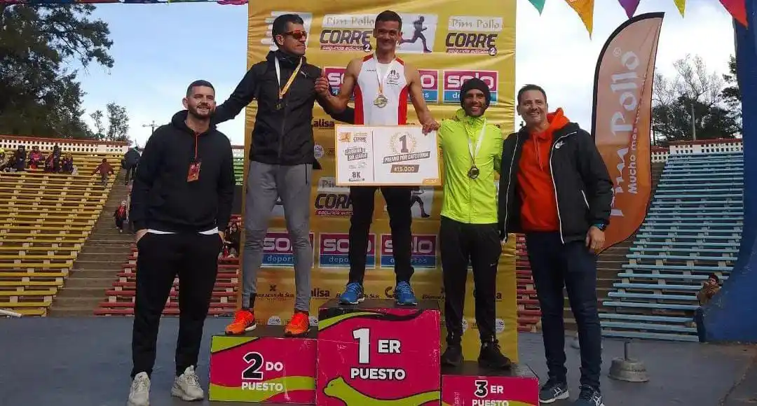 Atletismo: Silvio Espíndola nuevamente en lo más alto del podio
