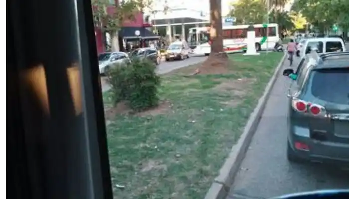 “No se puede doblar”, reportó un chofer