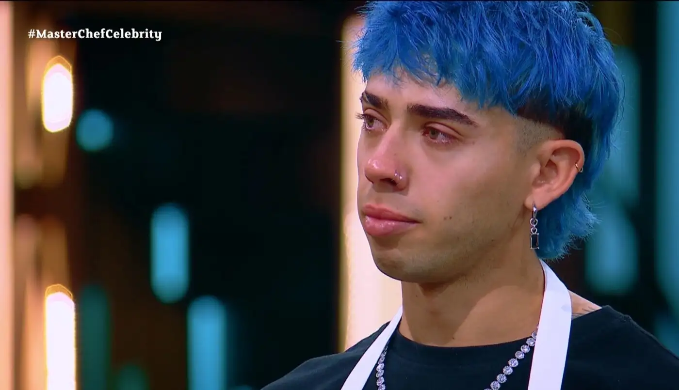 El artista se encontró con una fotografía de su madre, lo que derivó en un desconsolado llanto frente a las cámaras del programa de Telefe.