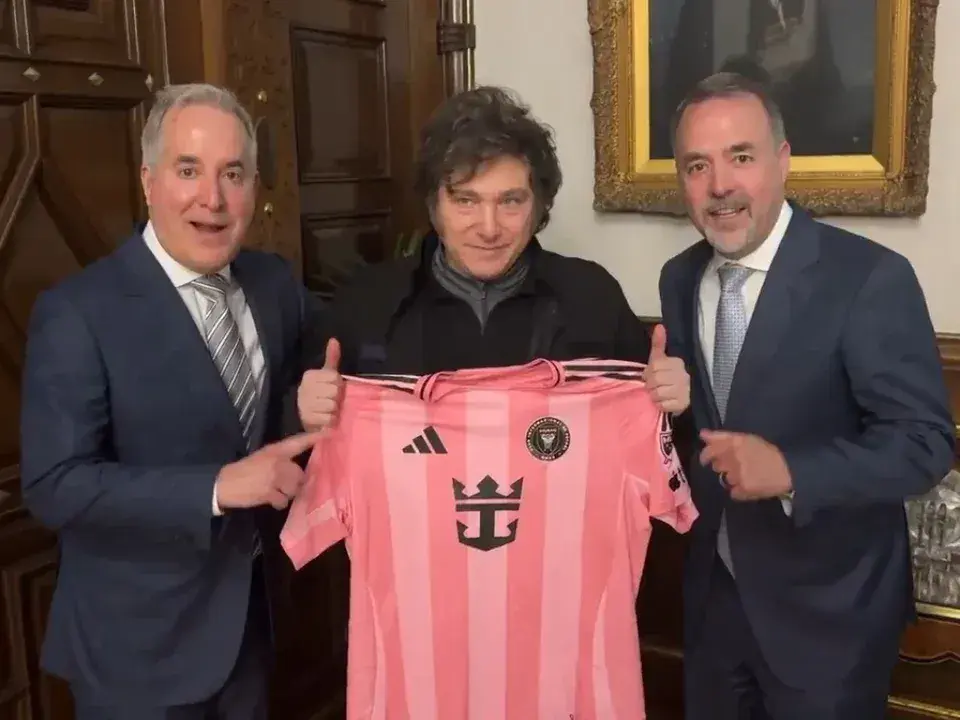 Javier Milei junto a los dueños del Inter Miami