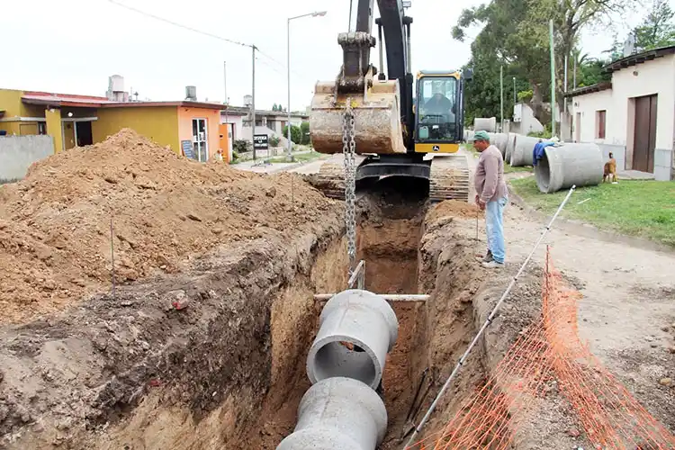 Construyen pluviales para un importante sector de Lobería
