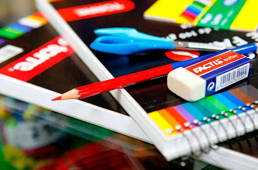 Realizan una campaña solidaria para juntar útiles escolares en Mar del Plata: enterate cómo ayudar