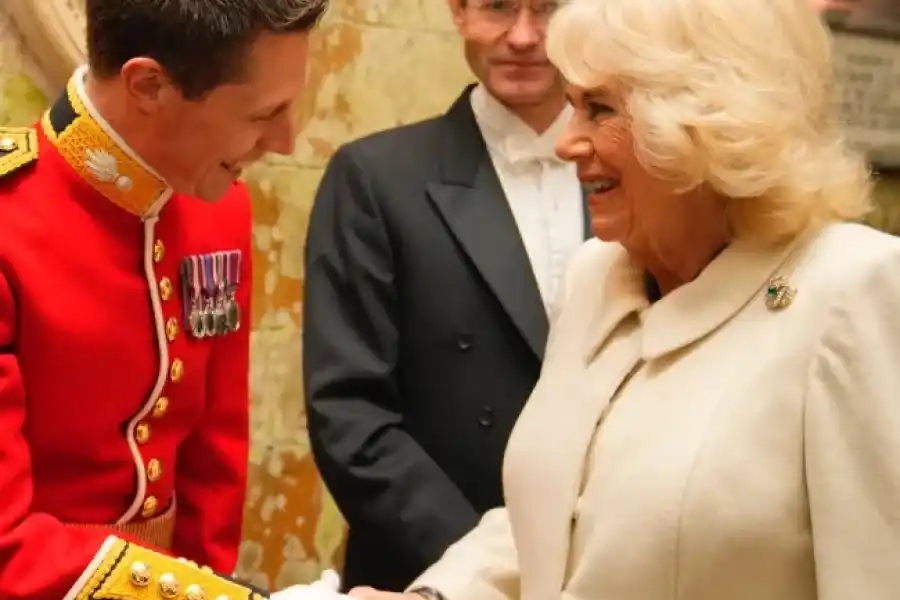 El rey Carlos III de Inglaterra, enfermo de cáncer, se encuentra "muy bien"