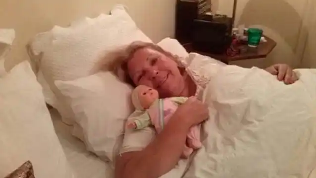 En Twitter, la diputada Elisa Carrió publicó otra de sus curiosas fotos